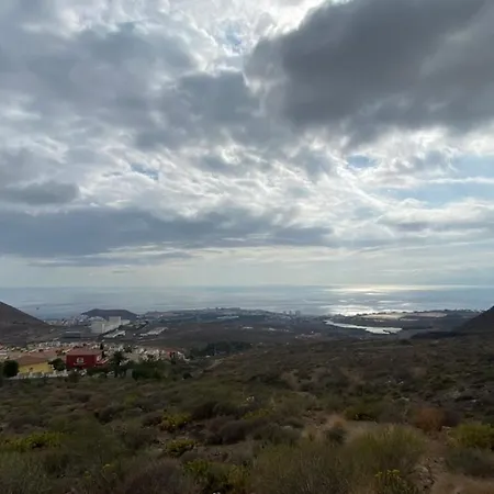 Bonitos Atardeceres Sobre Cristianos Chayofa