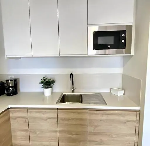 Bonitos Atardeceres Sobre Cristianos Chayofa