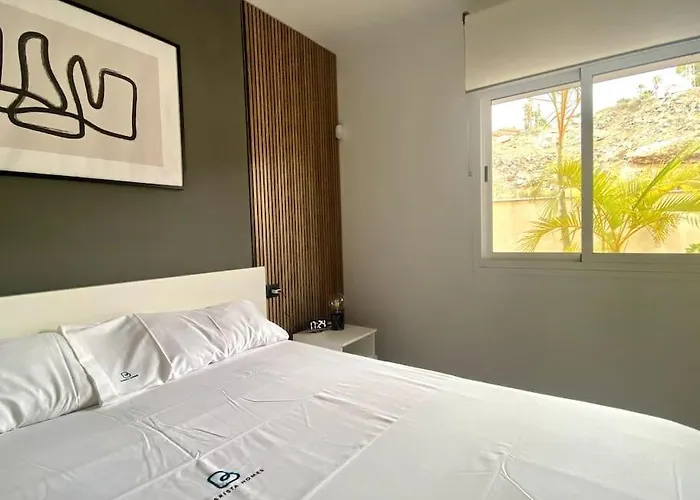 Bonitos Atardeceres Sobre Cristianos Chayofa