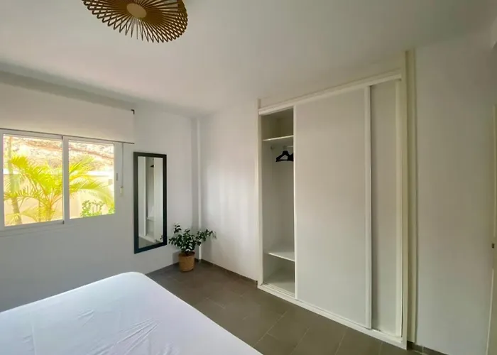 Bonitos Atardeceres Sobre Cristianos Lejlighed Chayofa