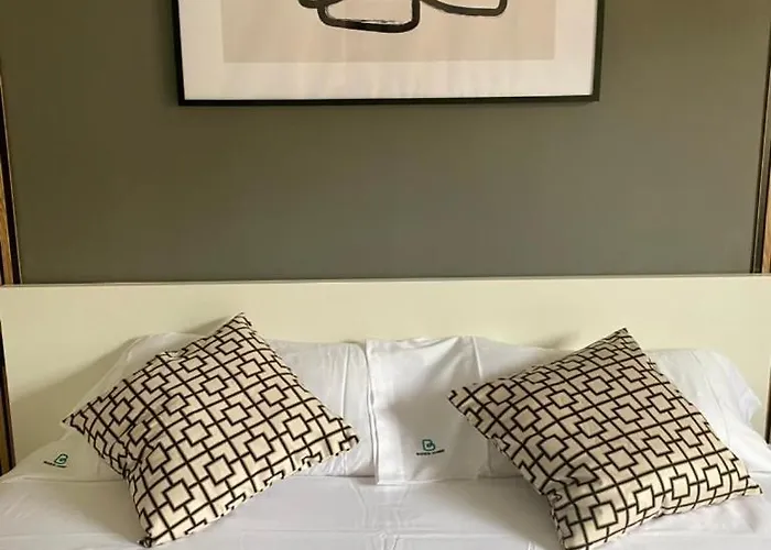 Bonitos Atardeceres Sobre Cristianos Lejlighed