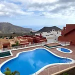 Bonitos Atardeceres Sobre Cristianos Chayofa