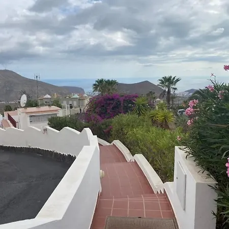 Bonitos Atardeceres Sobre Cristianos Apartament *