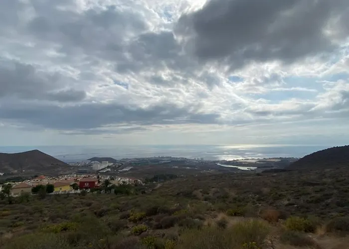 Bonitos Atardeceres Sobre Cristianos Chayofa